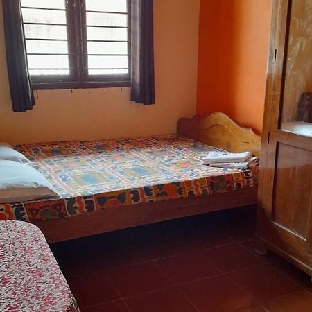 Villa Umar Homestay Пудучеррі Екстер'єр фото